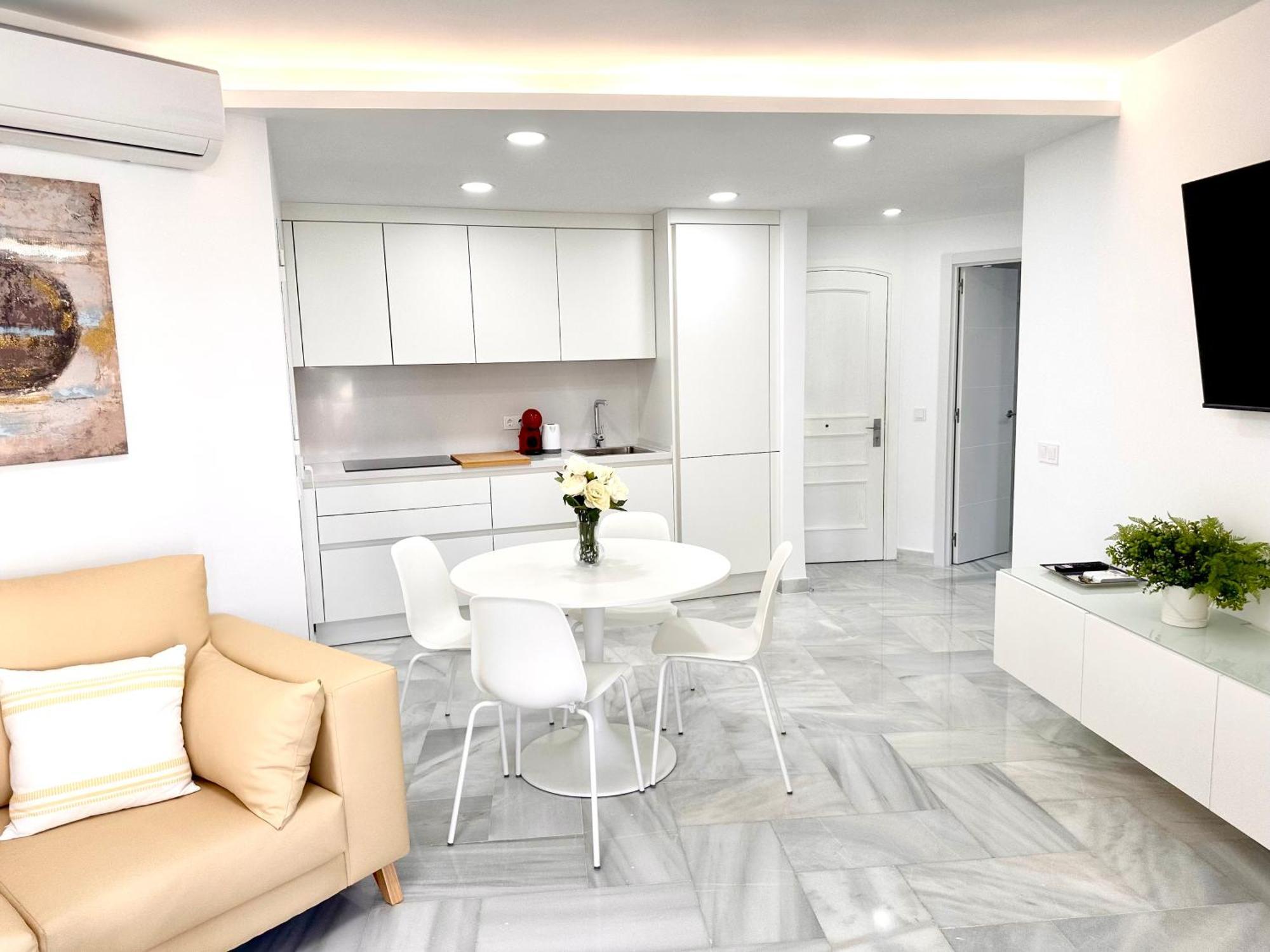 Apartamento, Paradise Sun Beach In Marina Benalmadena Luaran gambar